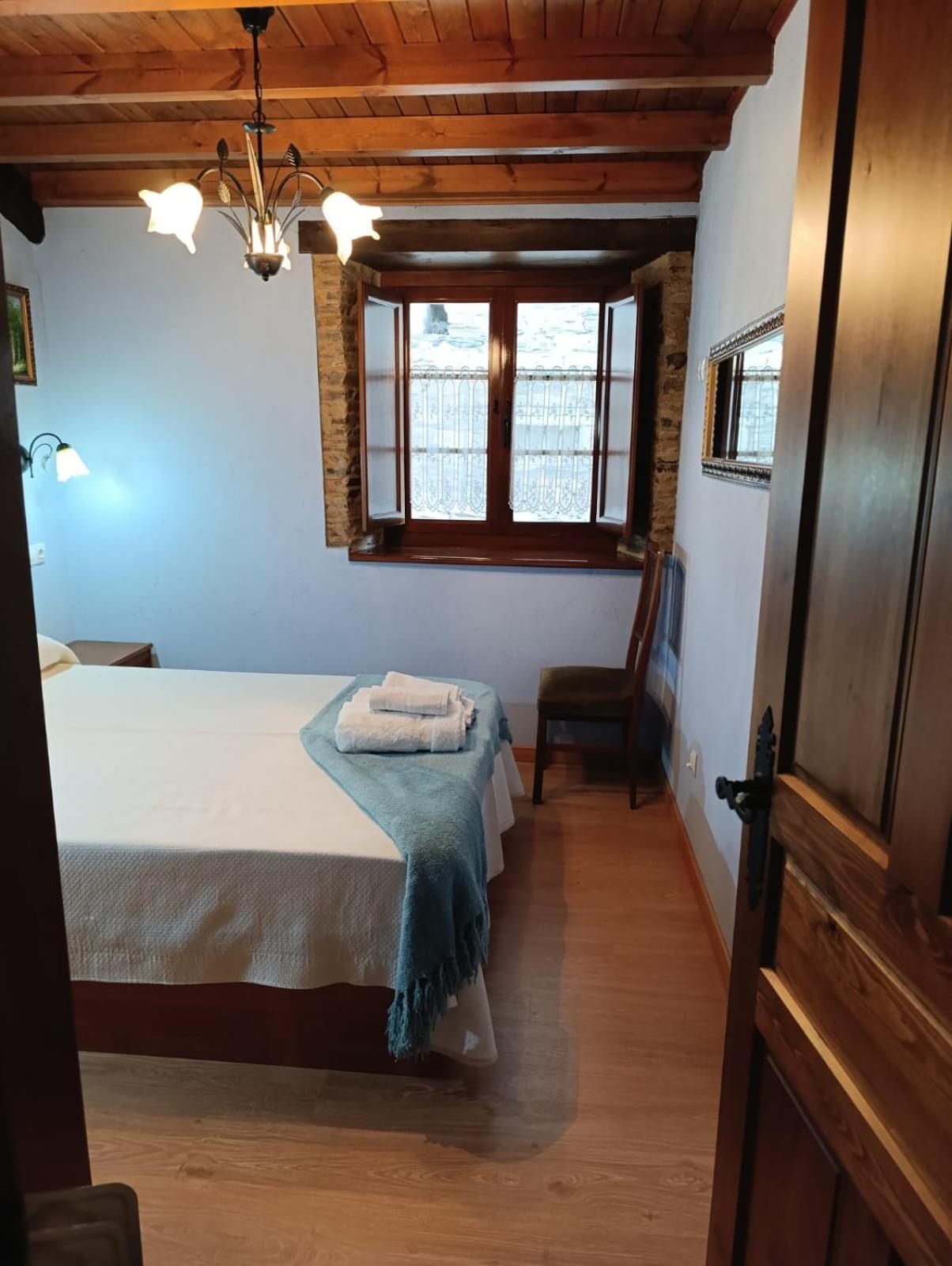 Apartamentos Rio Eo San Tirso de Abres Екстер'єр фото