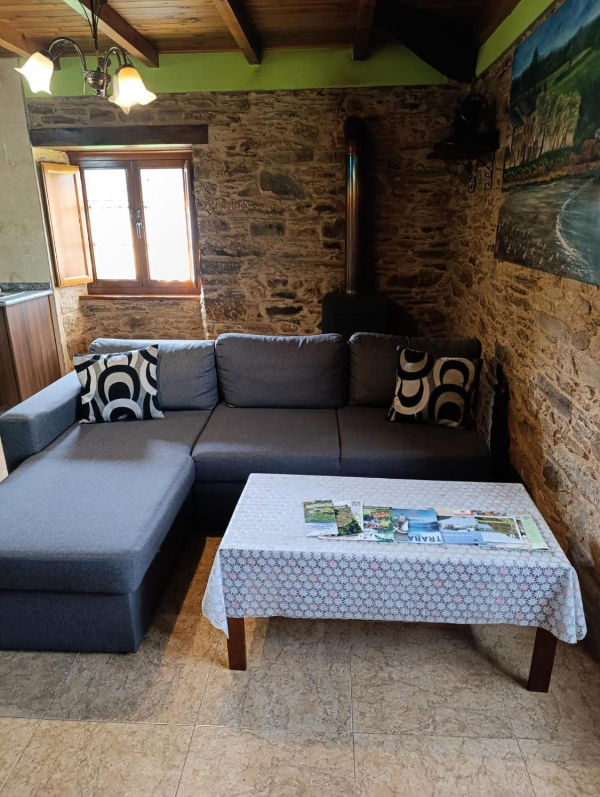 Apartamentos Rio Eo San Tirso de Abres Екстер'єр фото